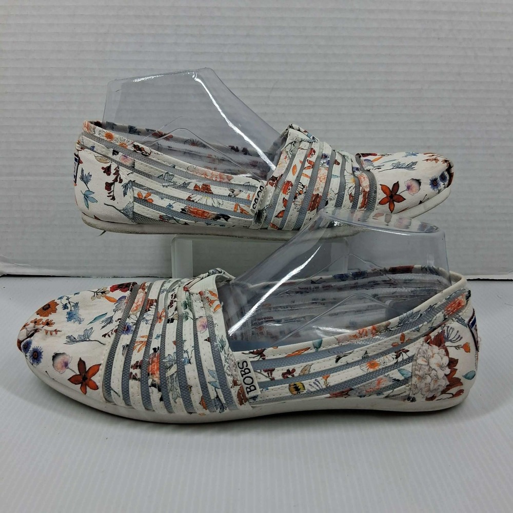 Skechers BOBS Plush Floral Slip On Shoes Womens 11 White Multi 33420 Memory Foam